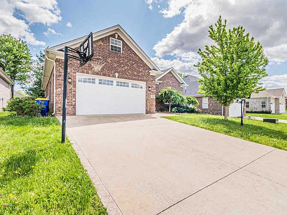 2nd image of 223 Ashton Ct