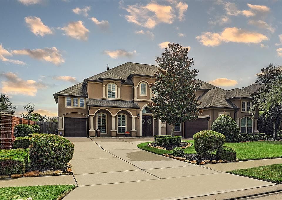 1st image of 5006 Bridgeton Place Ln