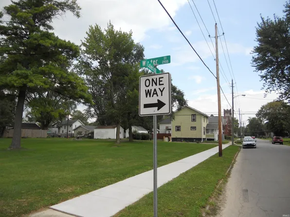 2943 Winter St #52-53-54, Fort Wayne, IN 46806