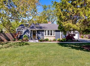 1224 S Mount Prospect Rd, Des Plaines, IL 60018