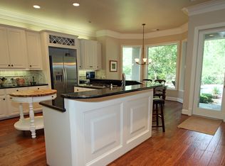 19 Freestone Pl, Spring, TX 77382