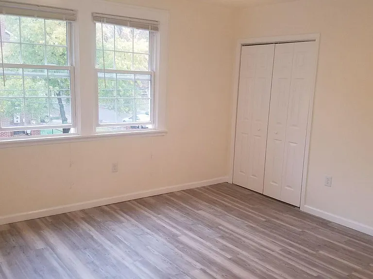 4630 Brooks St NE — Photo 10