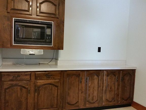 Kitchen pic 2