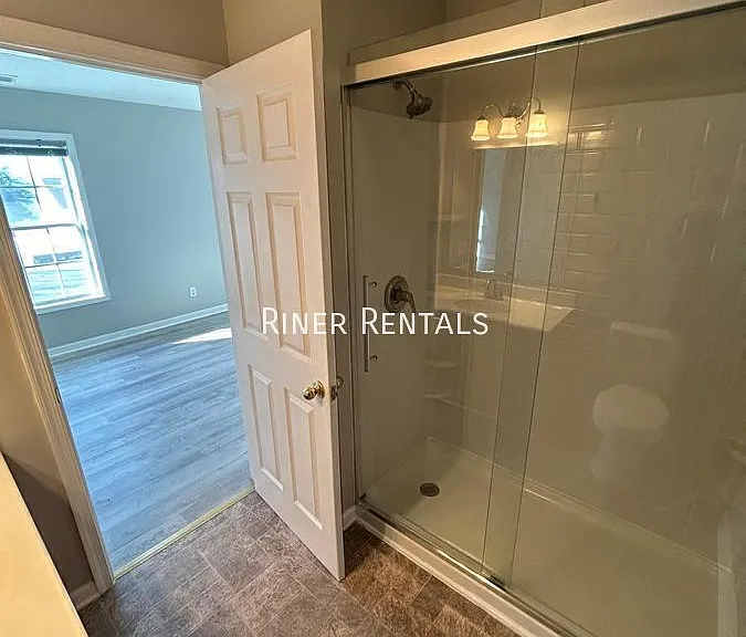 219 Aspen Ave — Photo 13