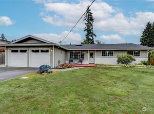 8414 Maple Ln, Edmonds, WA 98026