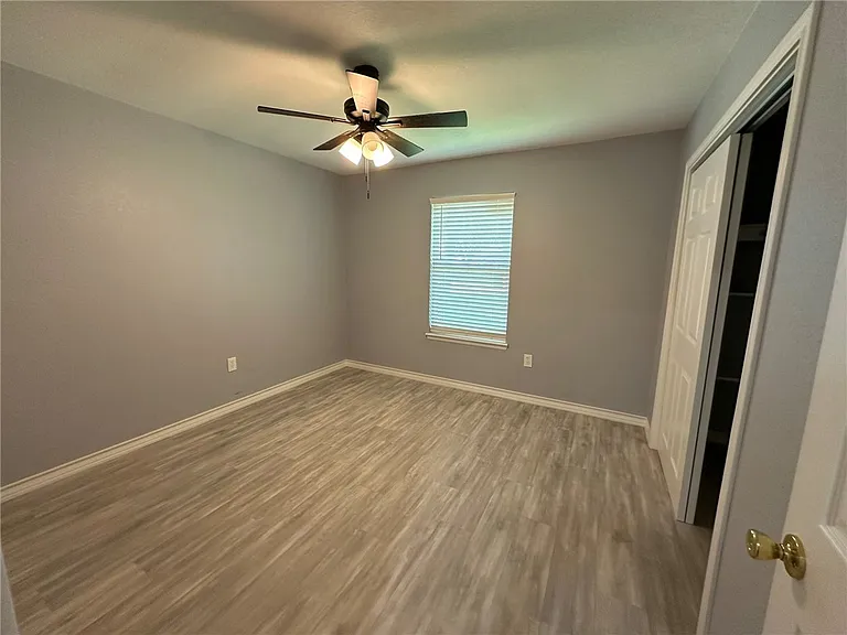 2201 Timberline Dr — Photo 19