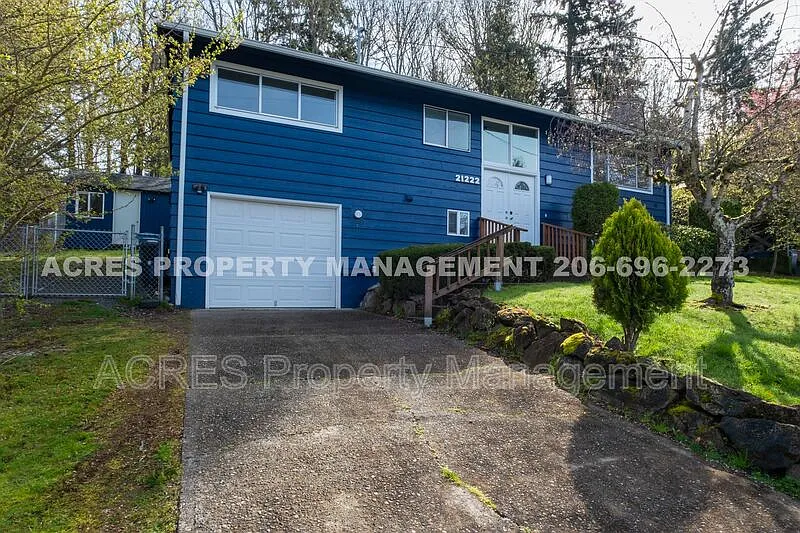 4 bed, 3.0 bath, 2120 sqft, $3,725 — Photo 1