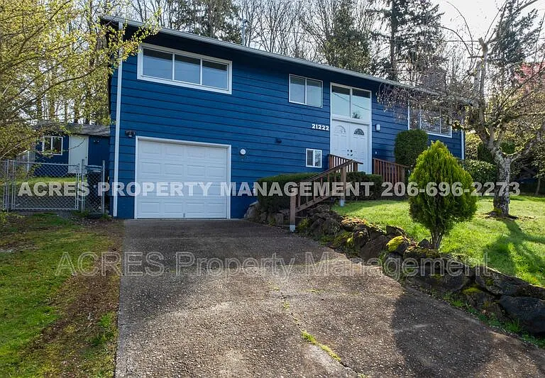 21222 15th Ave S — Photo 1