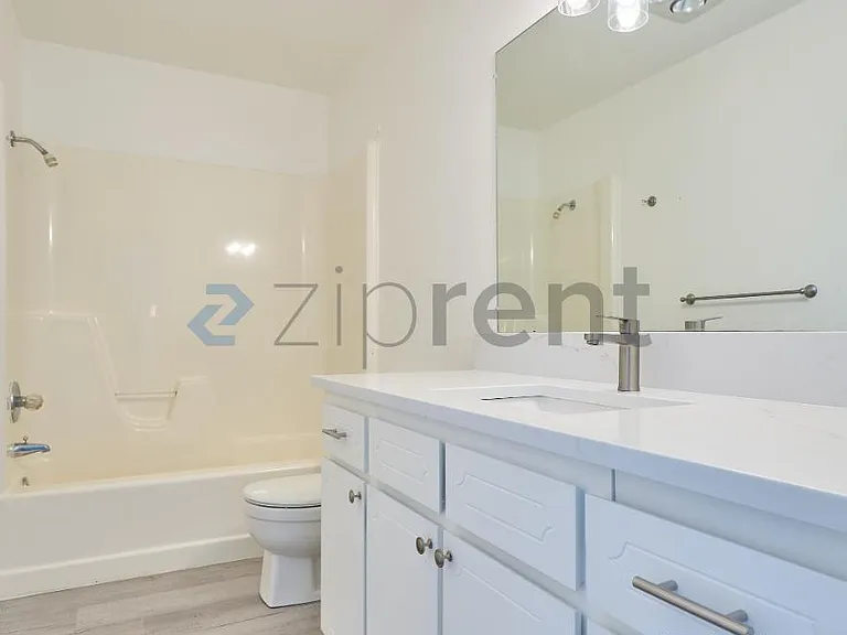 4547 NW Tumalo Ct — Photo 16