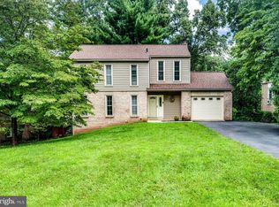 4 Nassau Cir, Reading, PA 19607