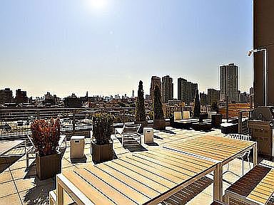3rd image of 11-25 45th Ave #3-G