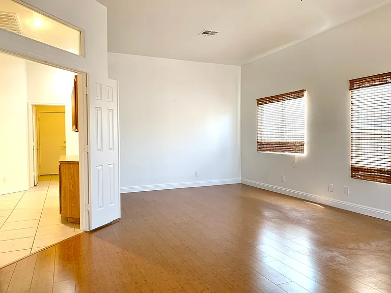 3821 Bombastic Ct — Photo 22