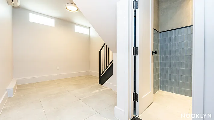 Rented by Nooklyn NYC LLC | media 8