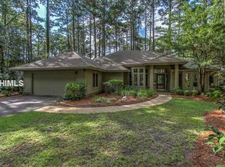 2 Hummingbird Ct, Hilton Head Island, SC 29926