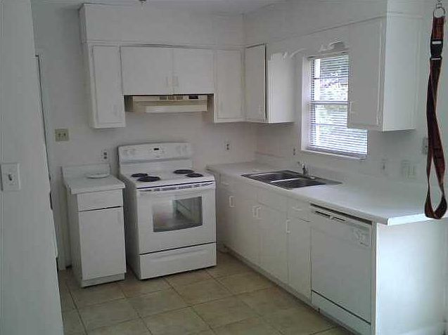 1st image of 411 Glendale Ave