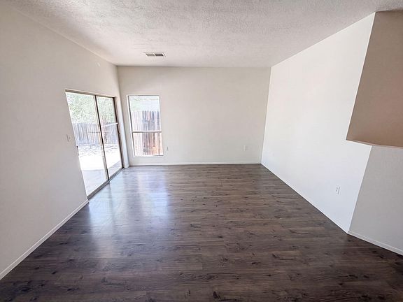3rd image of 1610 Perma Dr NE