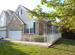 2992 Talaga Dr, Algonquin, IL 60102