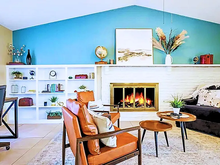 3822 Crater Lake Ct — Photo 3
