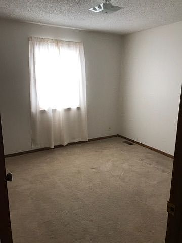 1st image of 504 N Plum Blue Cir