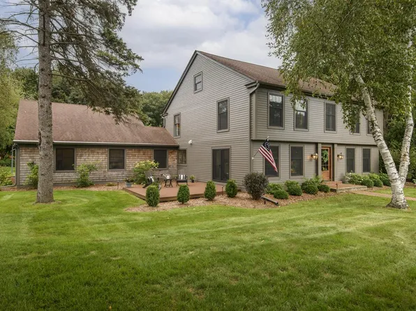 15025 Westover ROAD, Elm Grove, WI 53122