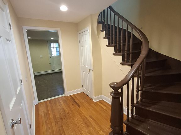 4th image of 333 Pacific Ave Floor 1