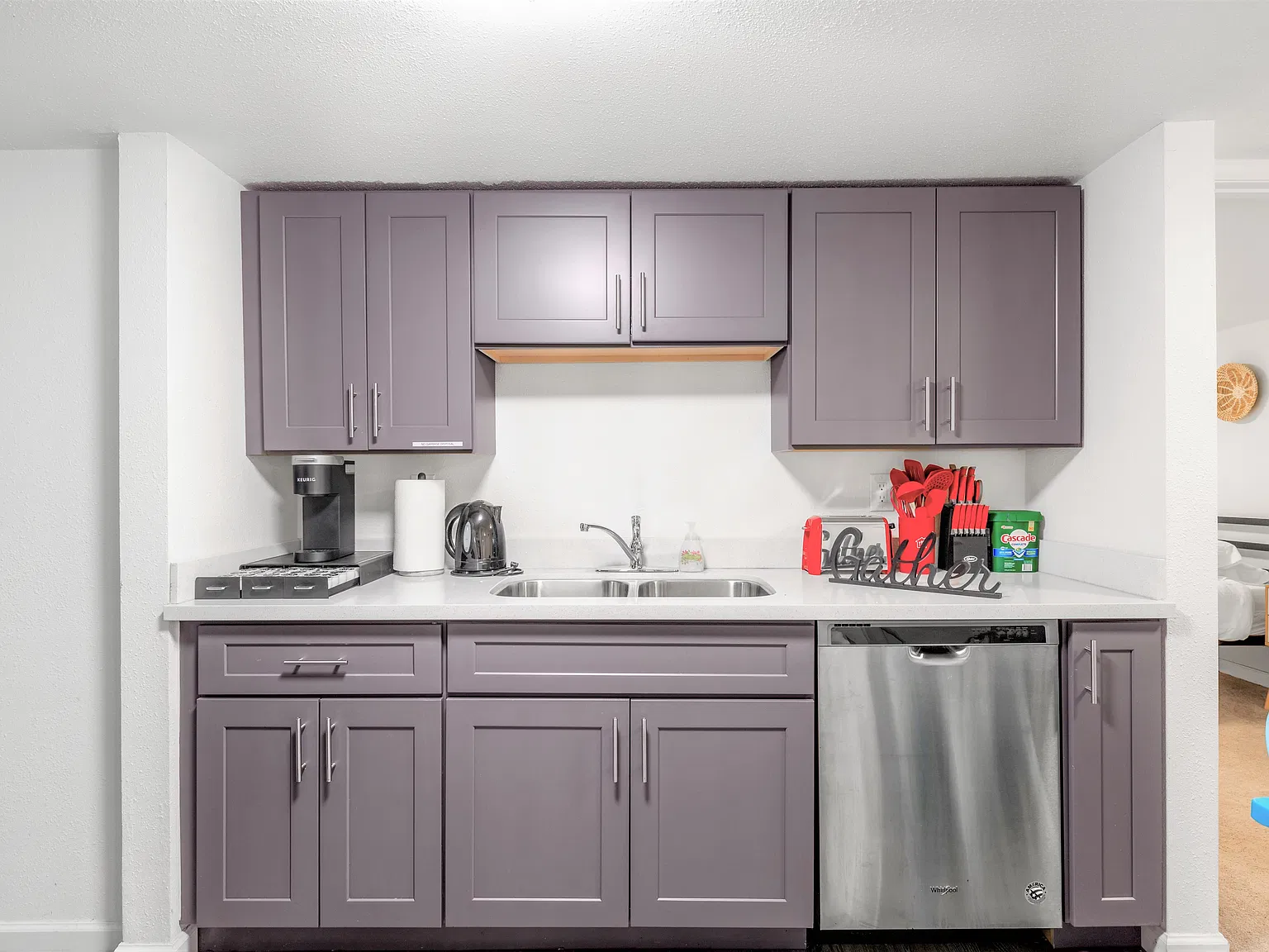 2 bed, 1400 sqft, $2,000 — Photo 4
