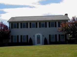 5294 Northway Rd, Cogan Station, PA 17728