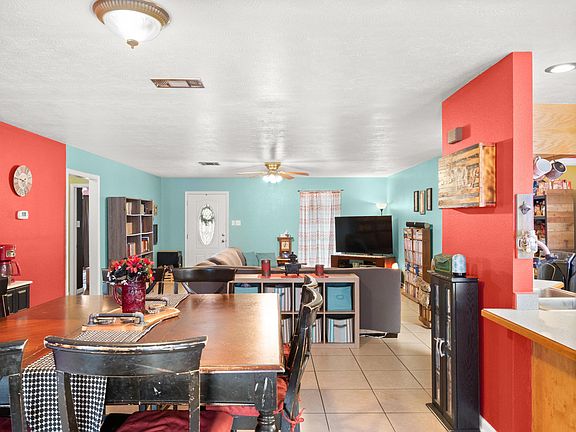 5th image of 284 Veterans Ln