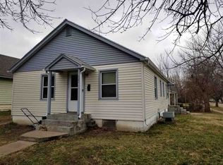 521 N Ash St, Newton, KS 67114