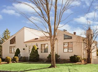 1 Rachael Ave, Madison, NJ 07940