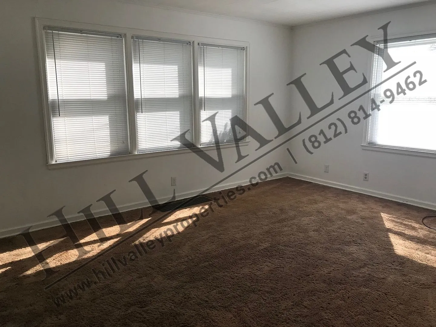 Three bedroom, 1 1/2 bath - East — Photo 3