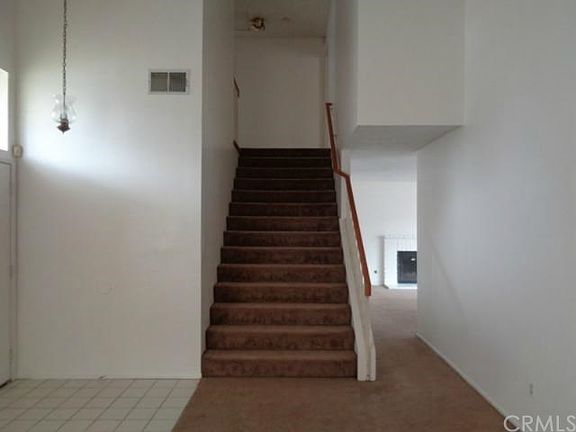 3rd image of 834 Lassen Ave