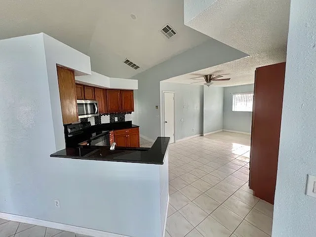 208 Coral Reef Cir — Photo 8