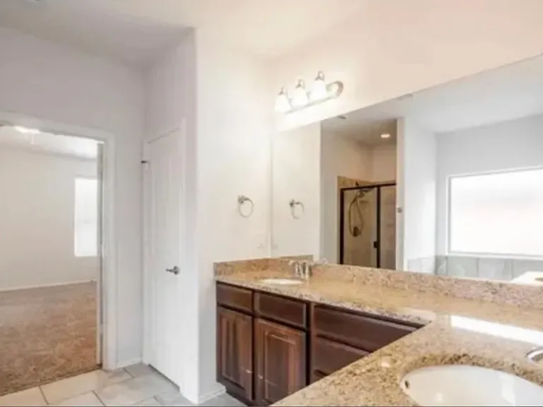908 Founders Rd — Photo 11