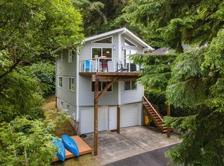 1104 S 3rd Ave, Rockaway Beach, OR