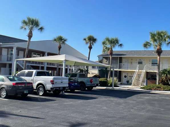 380 Base Ave E APT 203, Venice, FL 34285