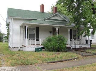 833 E Devonshire St, Winston Salem, NC 27107