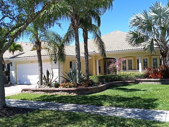 3rd image of 10872 SW Blue Mesa Way