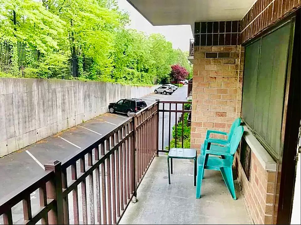 1st image of 1835 Needham Ave APT 3F