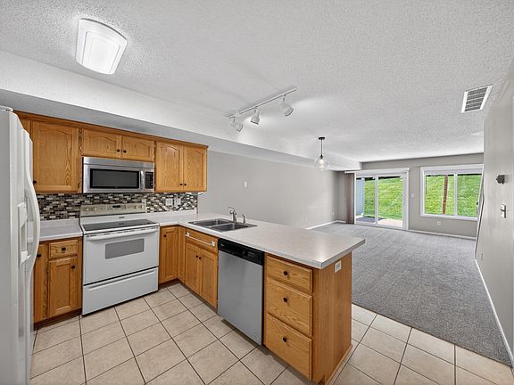 3rd image of 5509 25th Ave NW