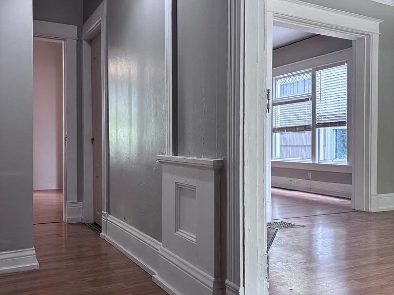 718 S Yakima Ave #1 — Photo 16