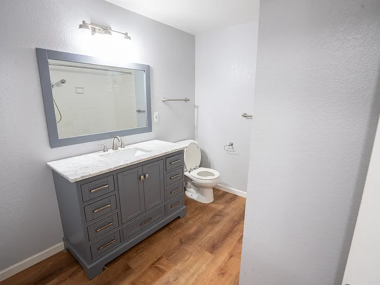 1150 Sunset Blvd NE #220 — Photo 9