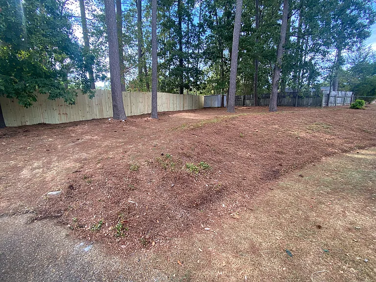 81 Sunline Dr — Photo 37