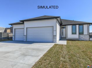 5832 SW Sierra Madre Dr, Lincoln, NE 68523