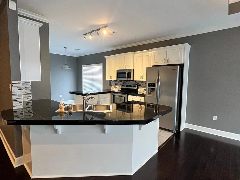 440 Wedgewood Point — Photo 12