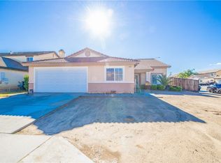 4925 Country Grove Way, Hemet, CA 92545