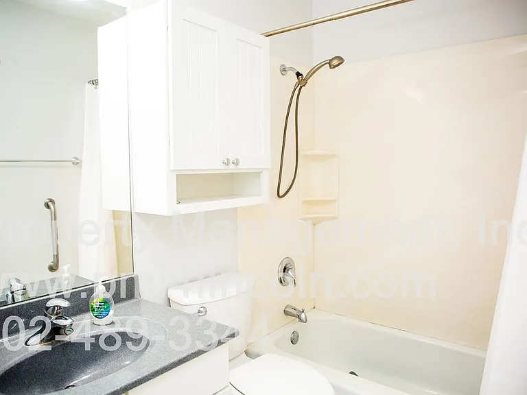 8030 N Hazelwood Dr — Photo 24