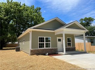 215 Myrtle St, Jeffersonville, IN 47130