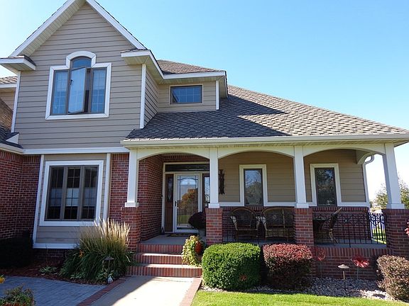 2nd image of 132 Ponderosa Dr