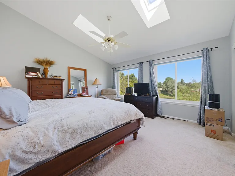 1090 Aster Ct — Photo 23